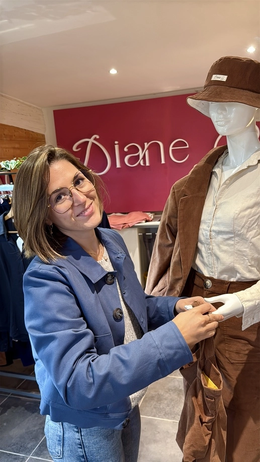 diane au showroom