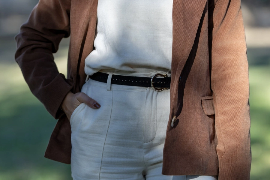 détail vêtement diane g ardéche ruoms