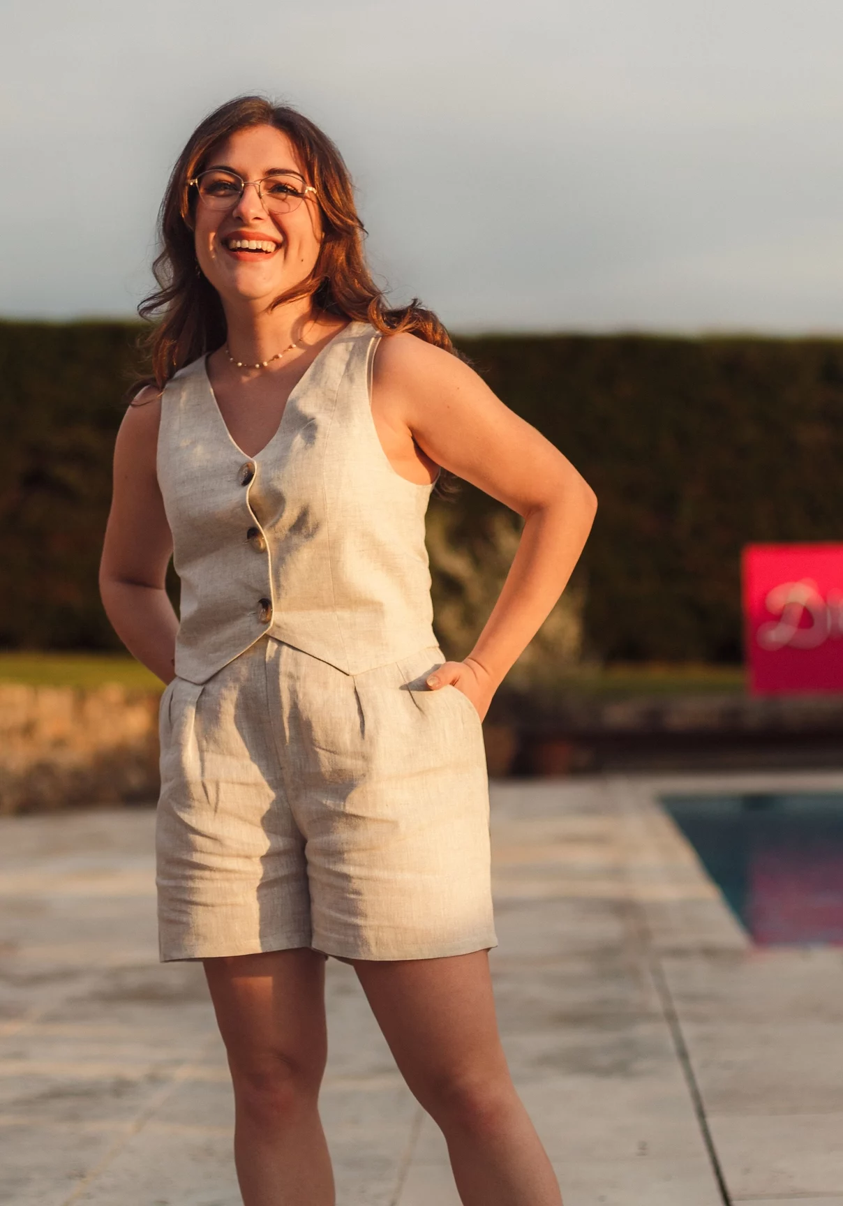 cliente rayonnate au défilé de mode de diane g