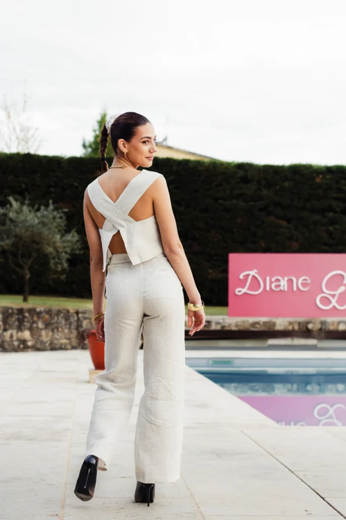 ensemble lin femme defile de mode diane g